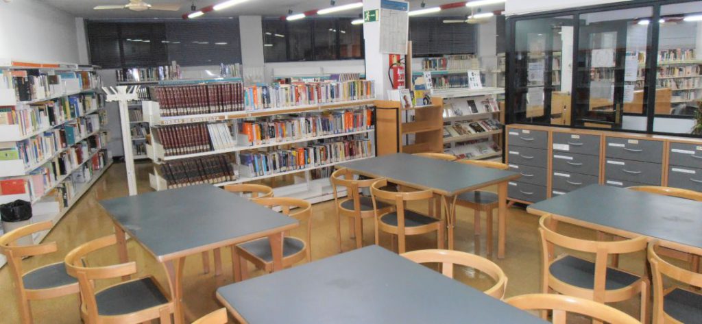 Sanse reforma la sala principal de la Biblioteca Municipal Plaza de la Iglesia 7