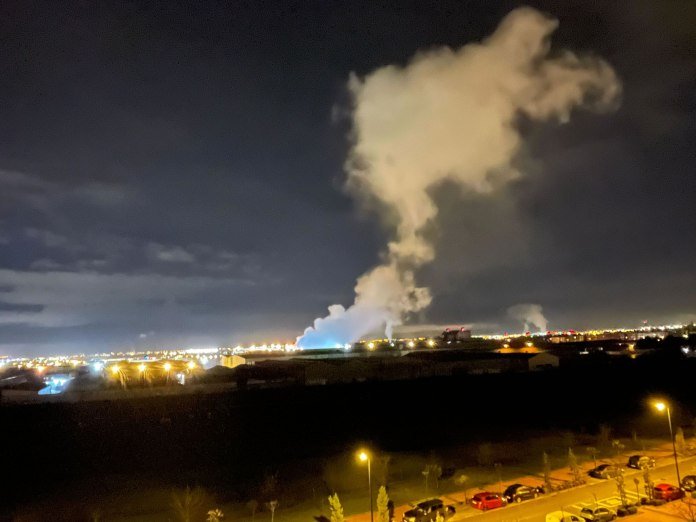 Vecinos de Getafe denuncian el humo y el ruido de la fábrica Corrugados