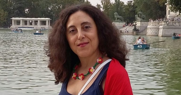Esperanza Párraga participa en la Tertulia de Autor Indio Juan