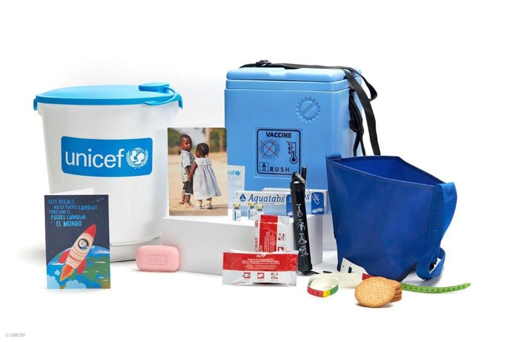 Envía cajas llenas de vida con Regalo Azul de UNICEF 14