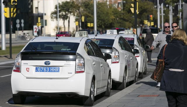 Nueva Ordenanza del Taxi: 7 días a la semana para los eléctricos “puros” 1