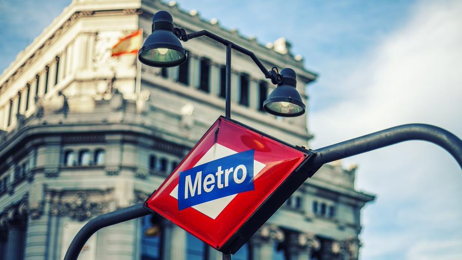 Los científicos españoles tendrán un homenaje en Metro de Madrid 1