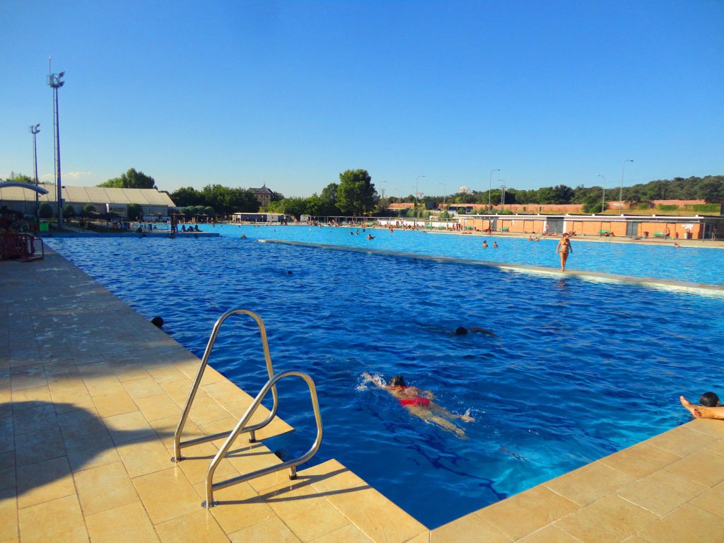 10 piscinas de Madrid en las que querrás bañarte este verano 1