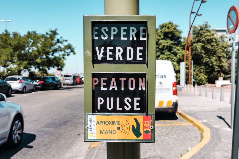 ESMASA instalará 50 semáforos sin sensores en Alcorcón