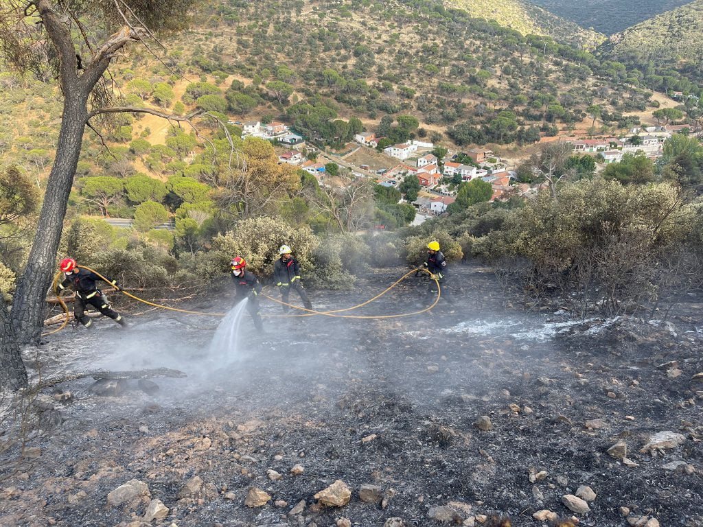 Comienza la investigación del incendio del pantano de San Juan tras darse por extinguido 14