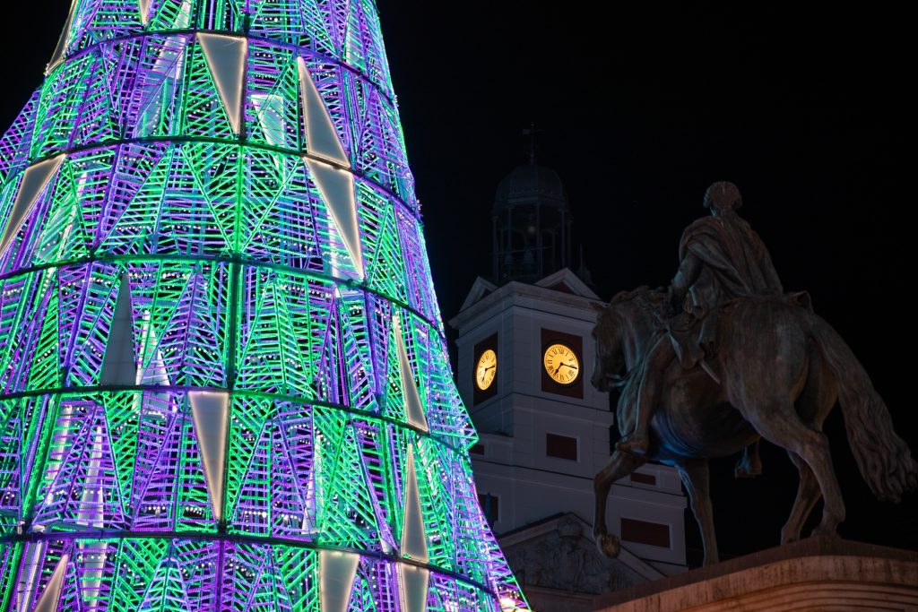 Madrid, una ciudad cubierta por la luz de Navidad 9