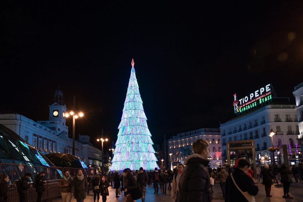 Madrid, una ciudad cubierta por la luz de Navidad 10