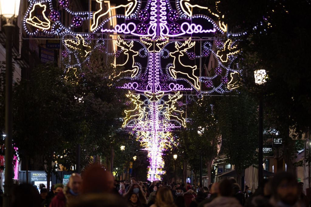 Madrid, una ciudad cubierta por la luz de Navidad 23