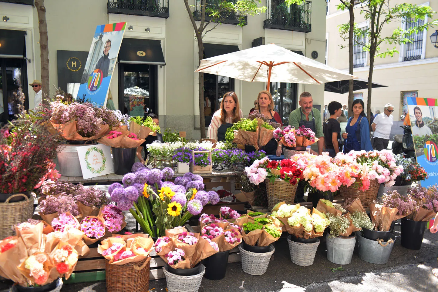 El impresionante Mercado de las viste de color calles Madrid