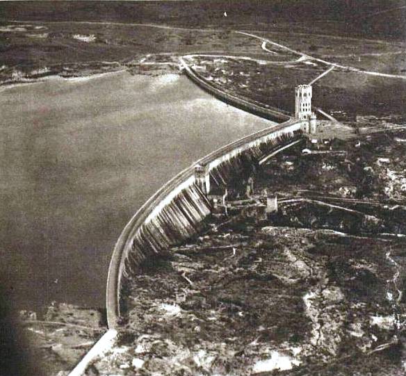 El Embalse de Santillana y la torre del cuento de hadas a media hora de la capital 9