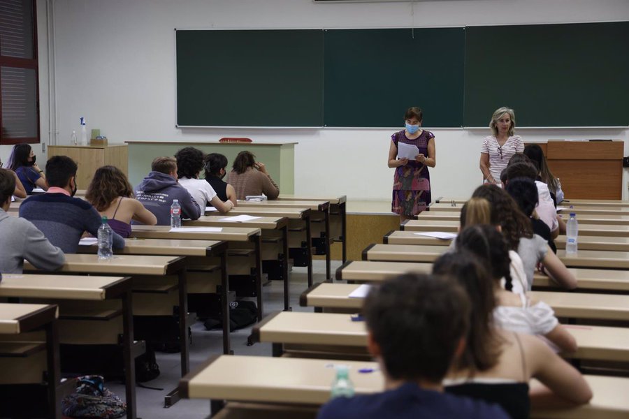 Los centros educativos madrileños piden paralizar la LOMLOE 2
