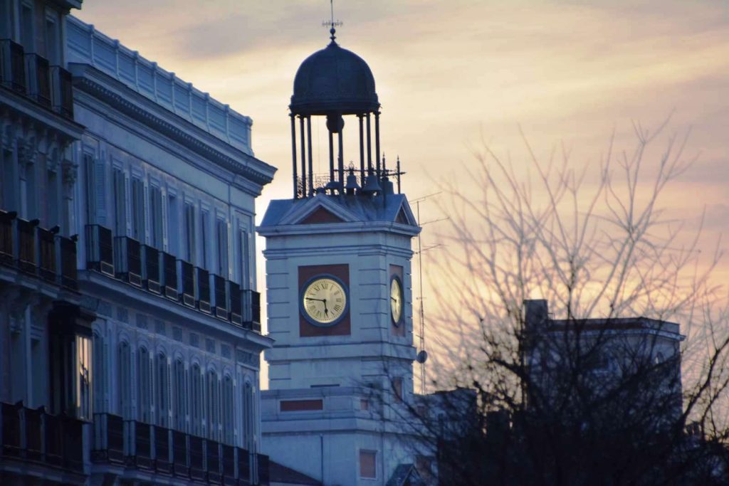 El reloj de la Puerta del Sol: 60 años dando la campanada 2