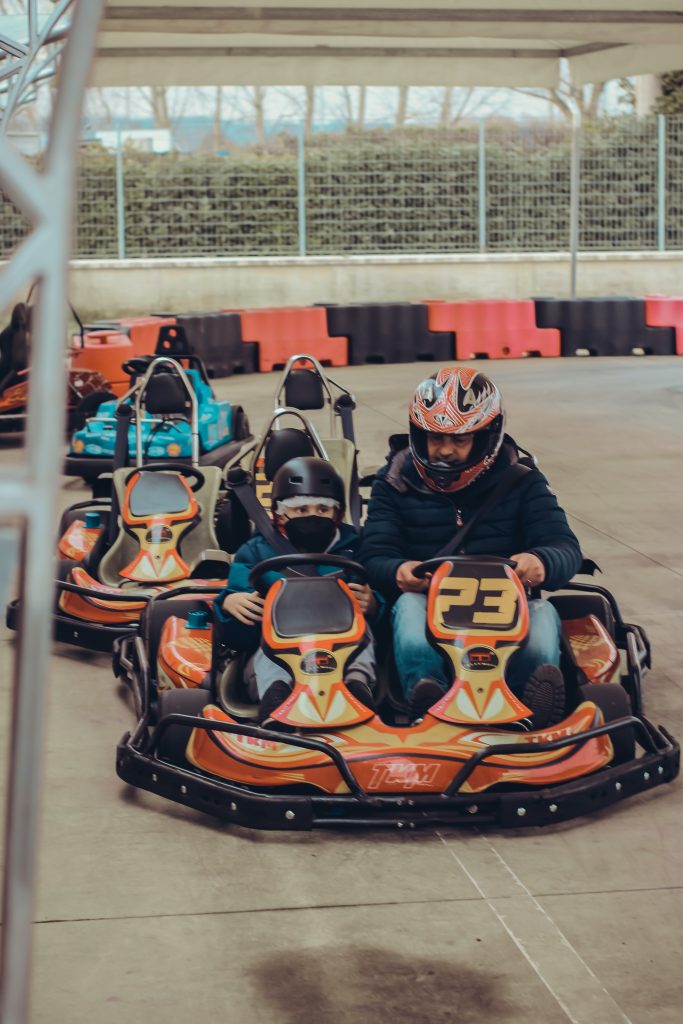 Coches, velocidad y mucha diversión en las pistas Karting de Madrid 6