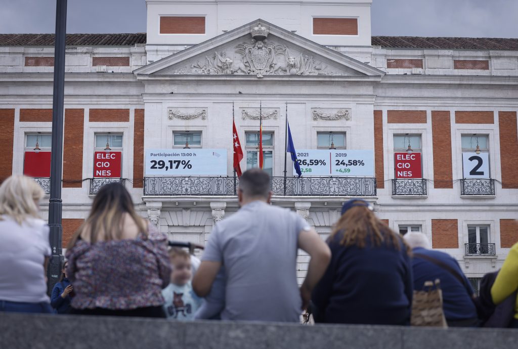 El Partido Popular arrasa y mantendrá la Comunidad y la capital con mayorías absolutas 5