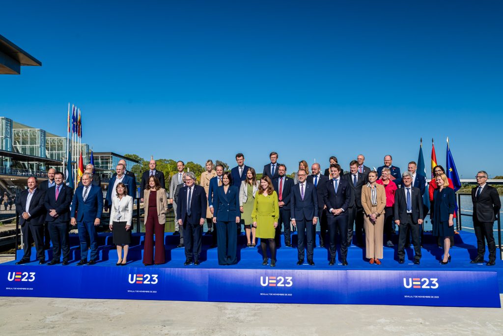 La presidencia española de la UE lucha contra el cambio climático a través de programas espaciales 7