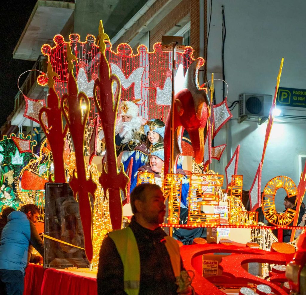 La Cabalgata de Reyes de Algete contará con 4 carrozas y 1.400 kilos de caramelos 2