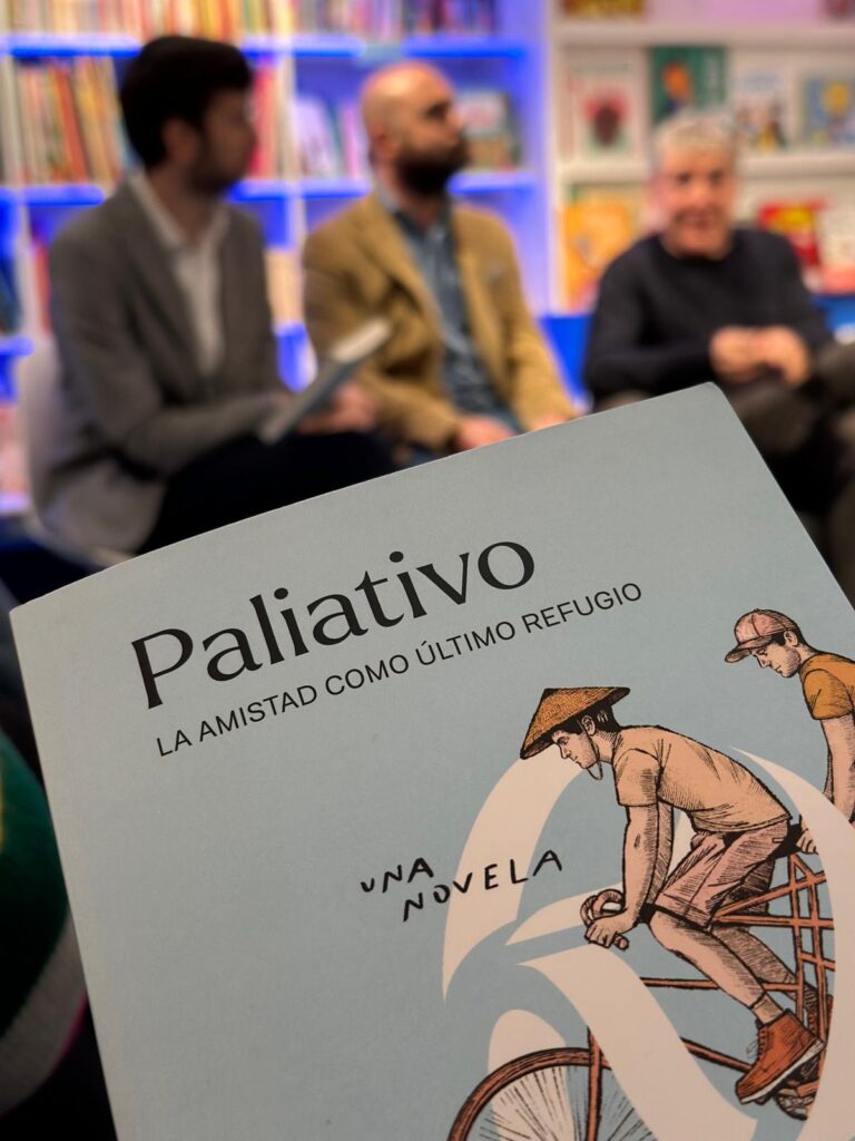 Descifrando ‘Paliativo’: una travesía literaria de la amistad y el más allá 2